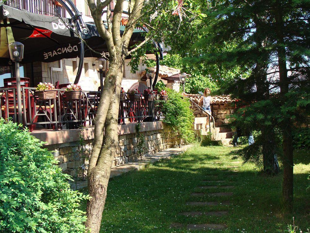 Hotel Elena Veliko Tarnovo Kültér fotó