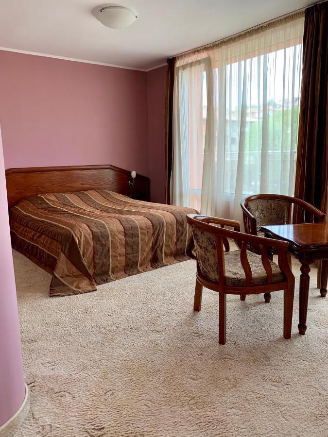 Hotel Elena Veliko Tarnovo Kültér fotó