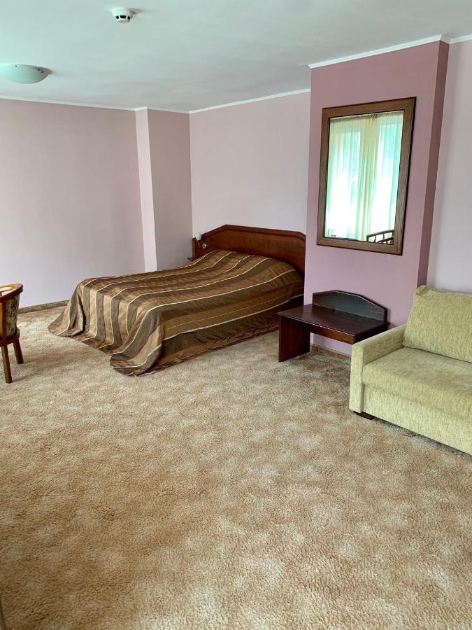 Hotel Elena Veliko Tarnovo Kültér fotó